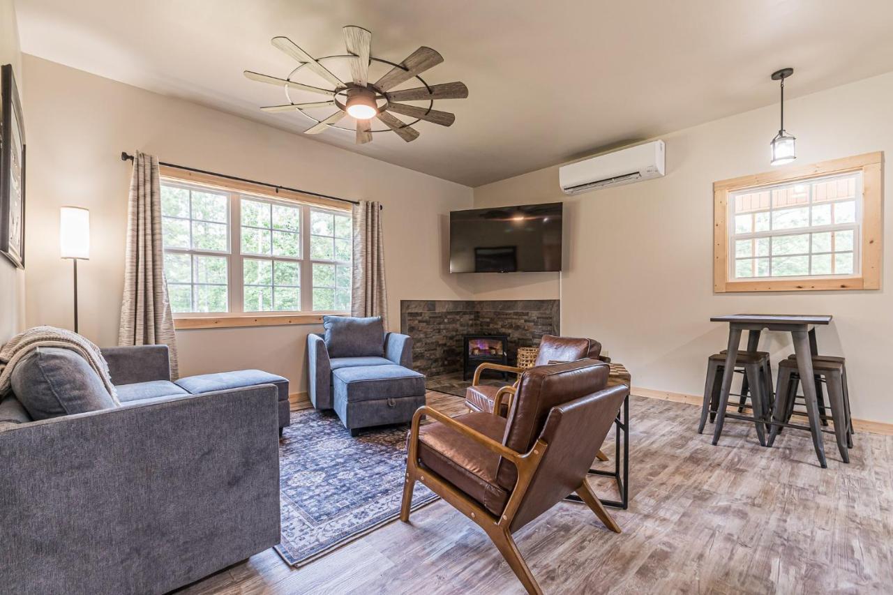 Rustic Roost-5 Acres, Fenced, Fire Pit, Rv Option & Mtn View Dahlonega